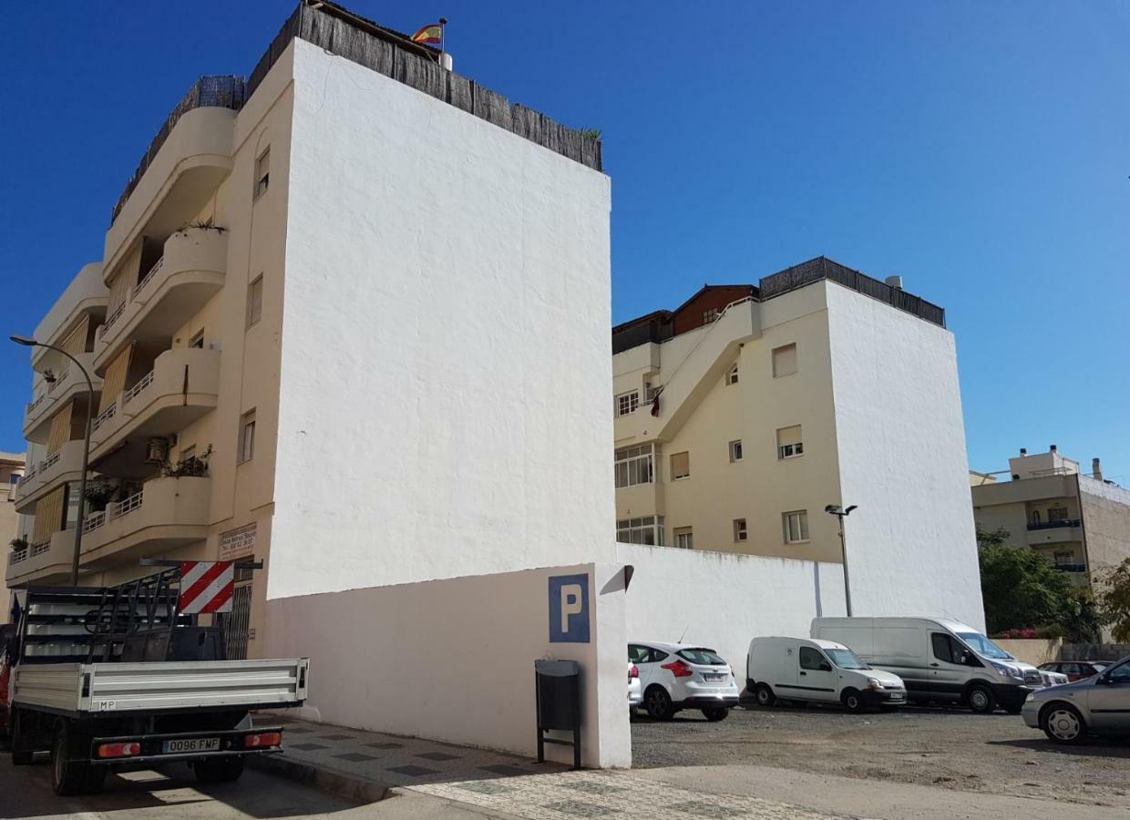 Apartamento En เนร์คา ภายนอก รูปภาพ